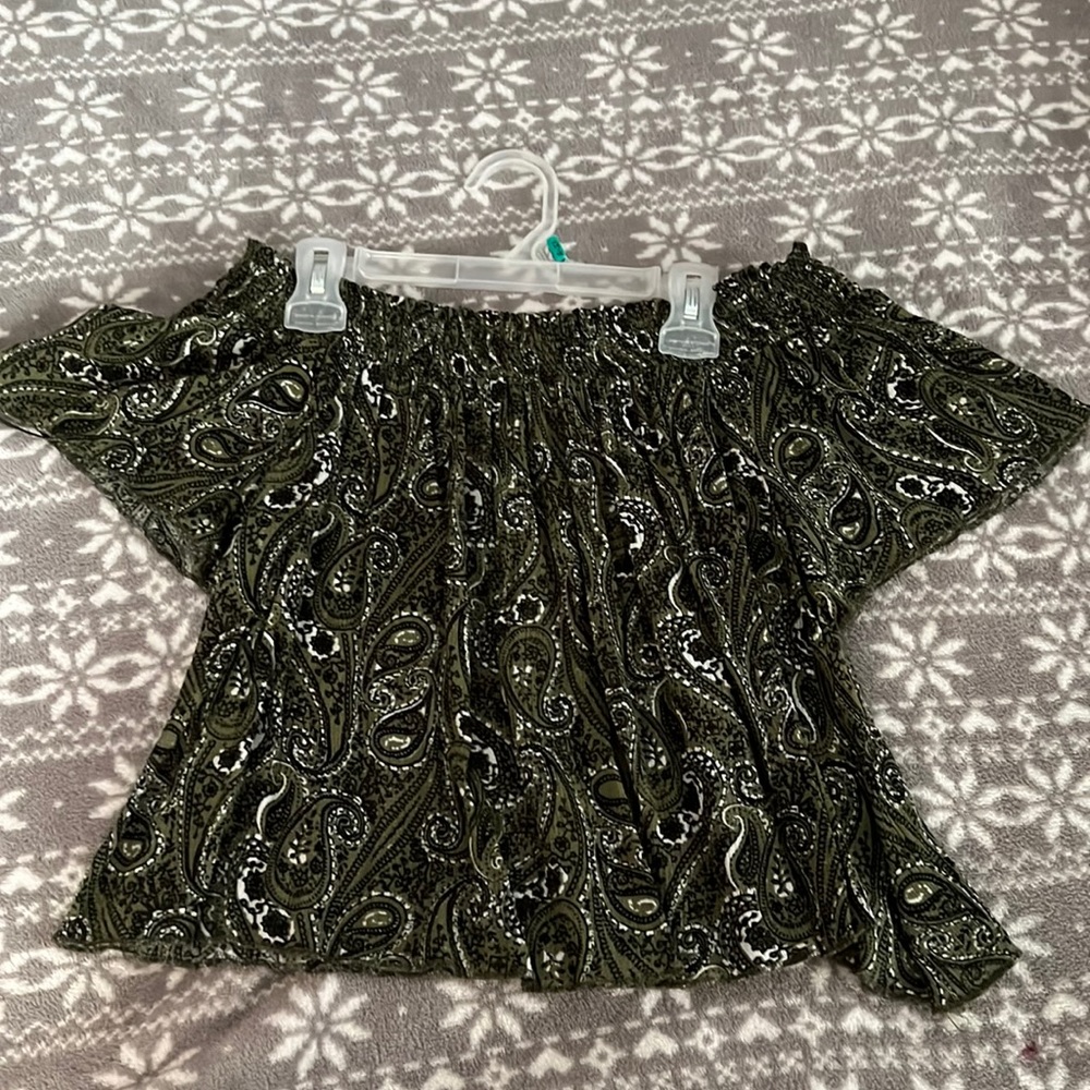 Off the shoulder crop top